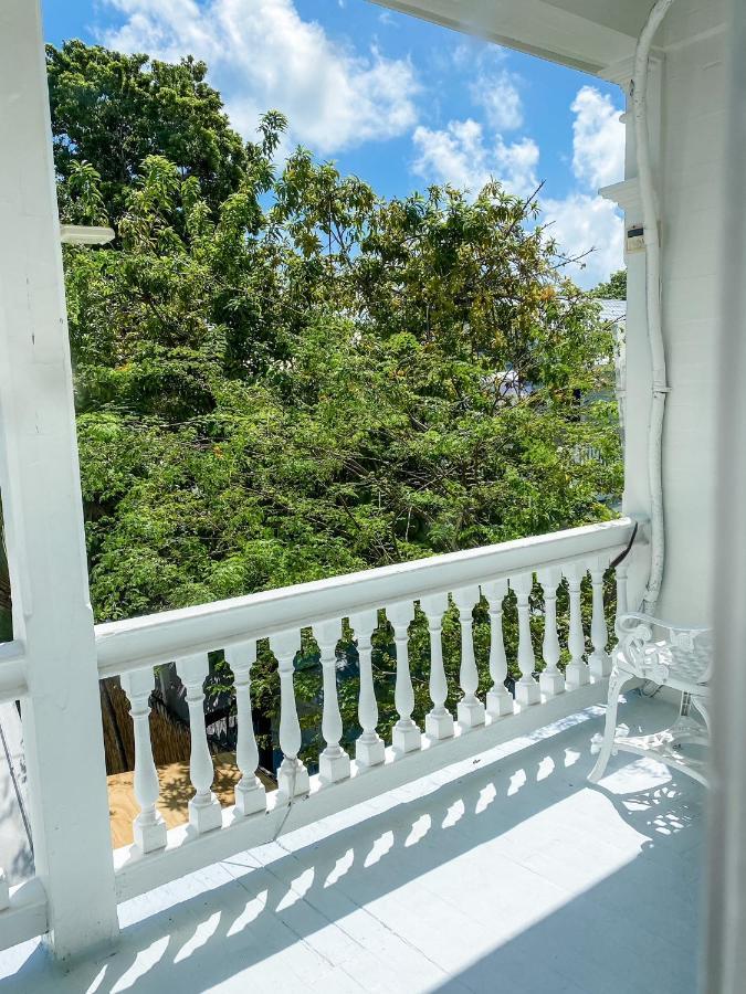 Marreros Guest Mansion - Adult Only Bed & Breakfast Key West Exterior photo